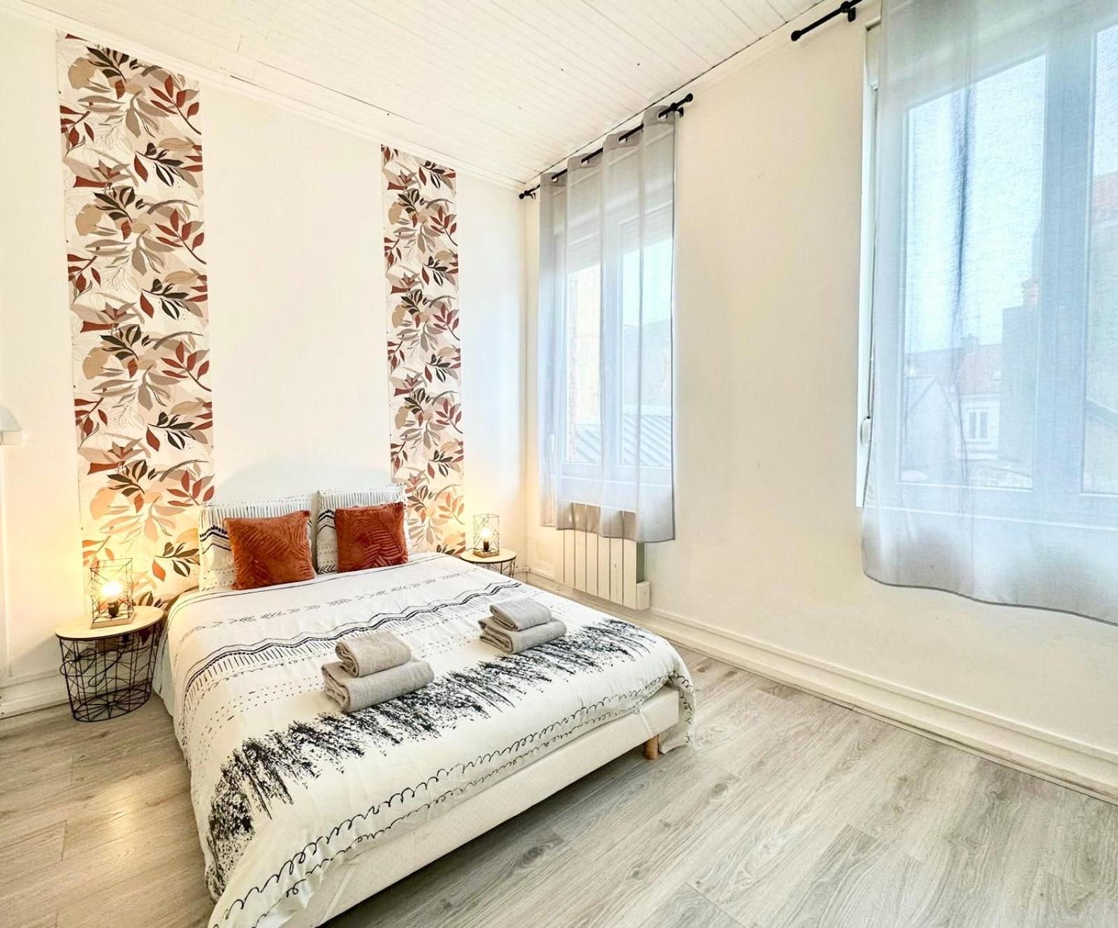 * The Gold Time * Appartement Confort * Centre-Ville Calais Exterior foto